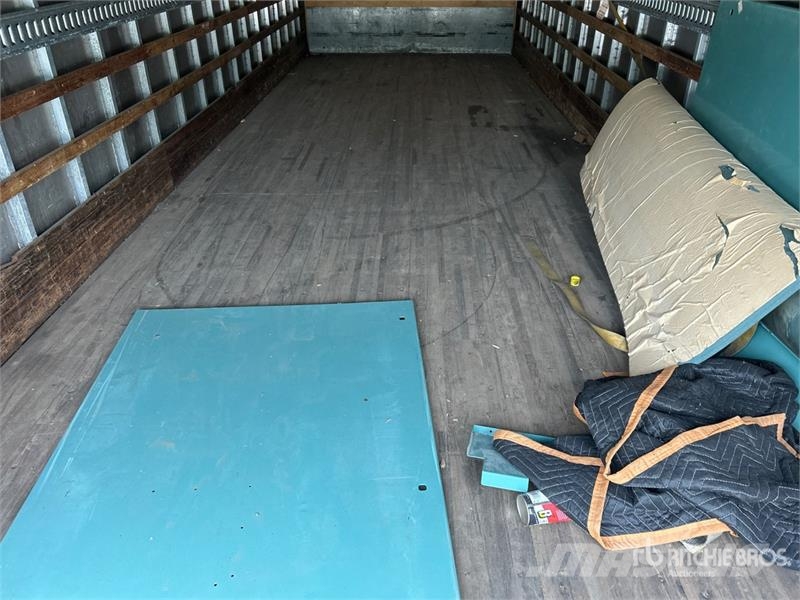 Freightliner M2106 4x2 Van Truck (Inoperable) Camiones caja cerrada