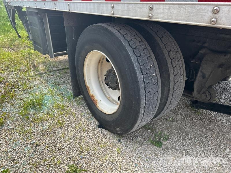 Freightliner M2106 4x2 Van Truck (Inoperable) Kastenaufbau