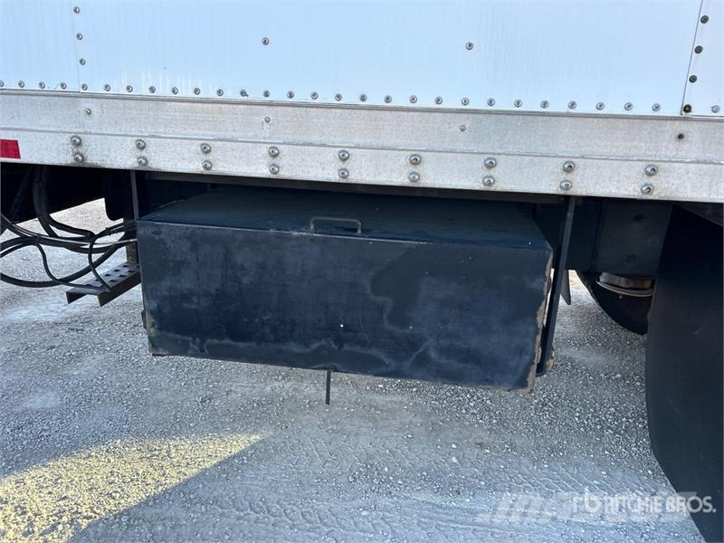 Freightliner M2106 4x2 Van Truck Camion Fourgon