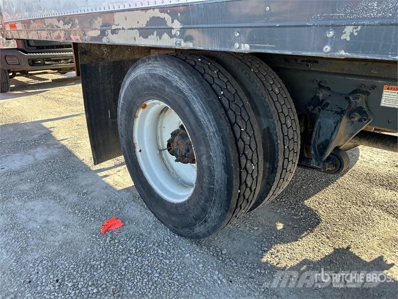 Freightliner M2106 4x2 Van Truck Box body trucks