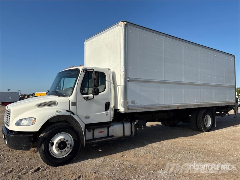 Freightliner M2106 4x2 Van Truck Грузовики-Фургоны
