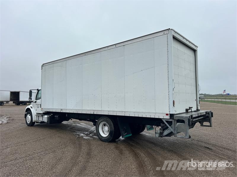 Freightliner M2106 4x2 Van Truck Фургони