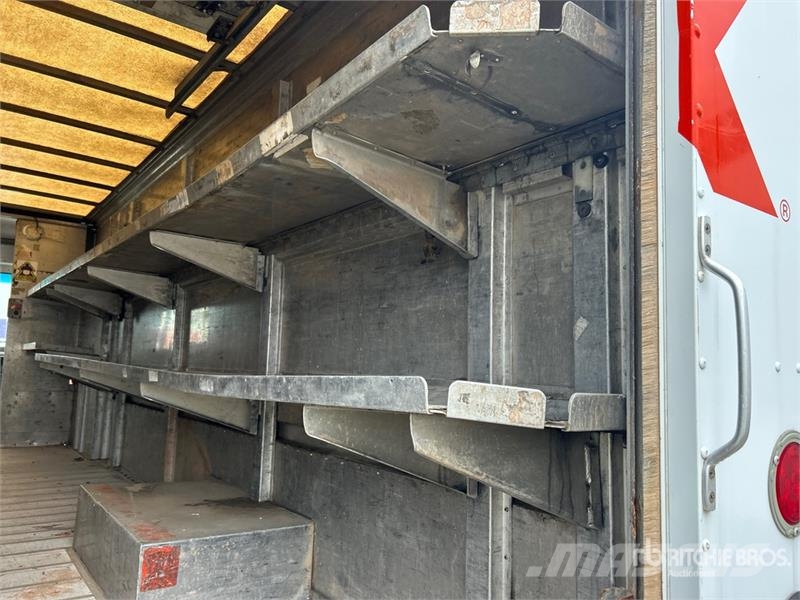 Freightliner MT55 박스 바디