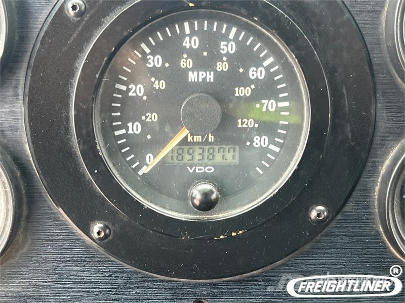 Freightliner MT55 박스 바디