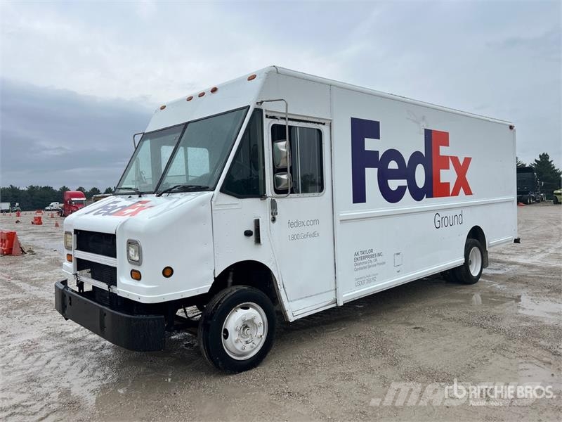 Freightliner MT55 박스 바디