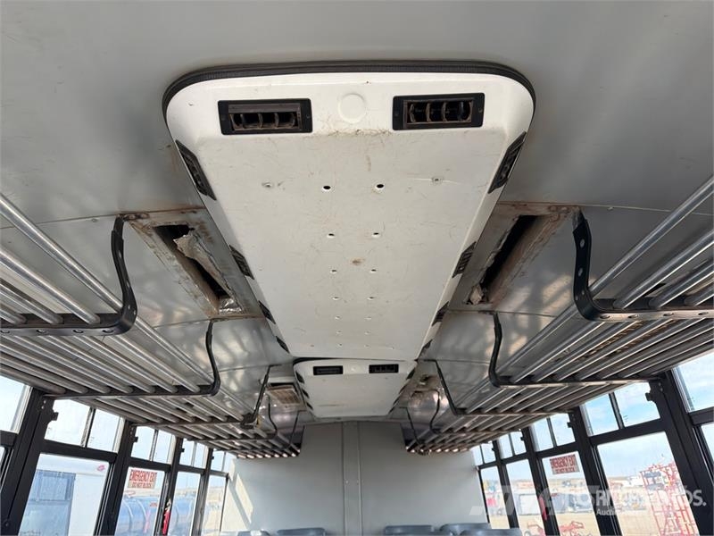 Freightliner Saf-T-Liner C2 4x2 28-Seat Transit Bus Mini autobusi