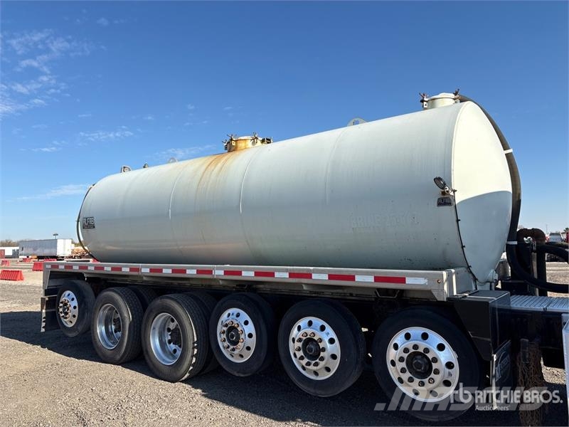 Freightliner SD122 10x4 Tanker Truck Säiliöautot