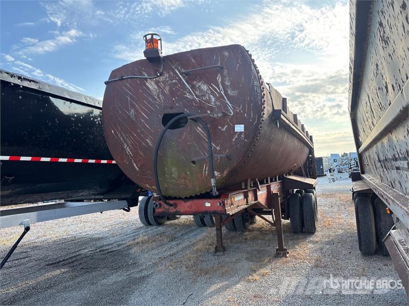 Fruehauf 24 ft T/A Quarter Frame End Dump Trailer Sora- ja kippiperävaunut