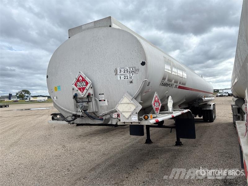 Fruehauf MC306 9500 gal T/A Tanker Trailer Tankanhänger