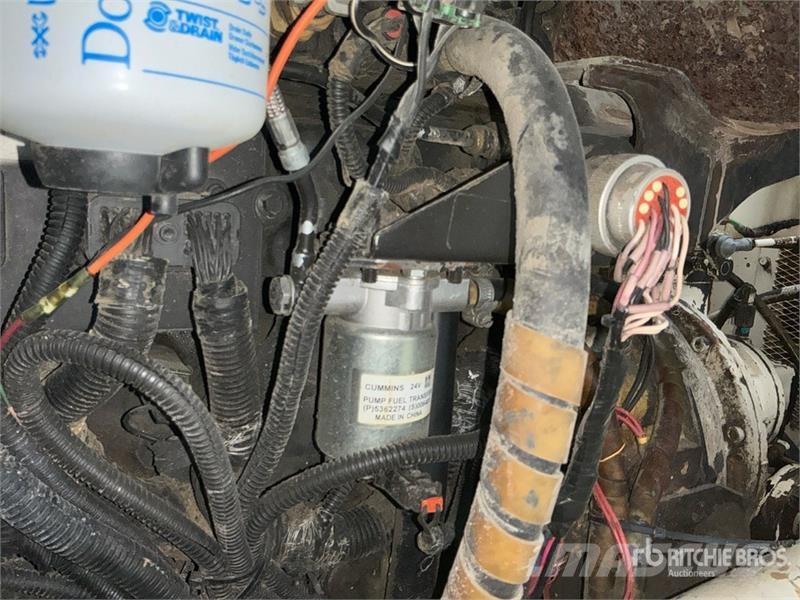 Furukawa FRD 1200-ED Crawler Mounted Blasthole Drill 其他钻凿设备