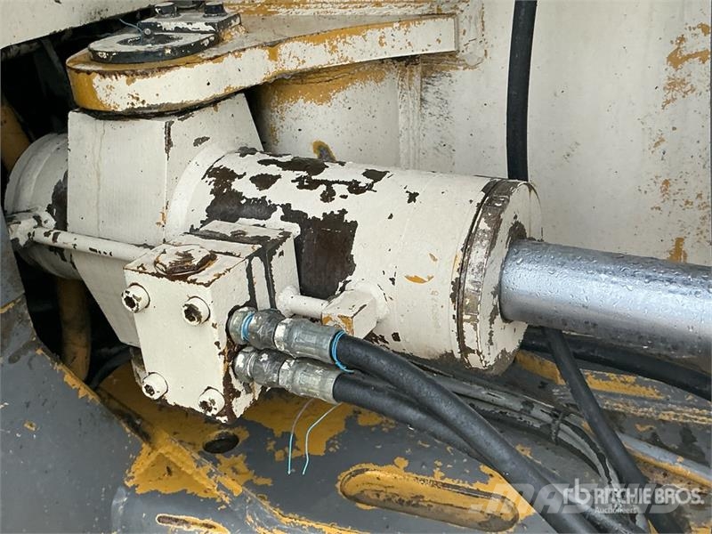 Furukawa FRD 1200-ED Crawler Mounted Blasthole Drill 其他钻凿设备