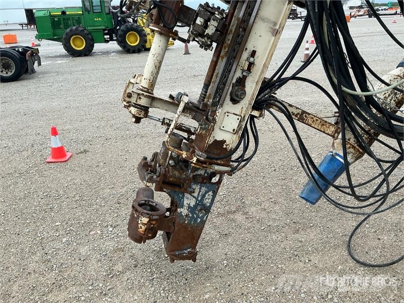 Furukawa FRD 1200-ED Crawler Mounted Blasthole Drill 其他钻凿设备