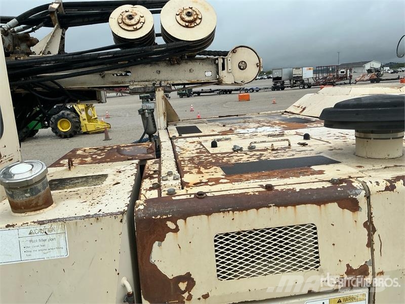 Furukawa FRD 1200-ED Crawler Mounted Blasthole Drill 其他钻凿设备