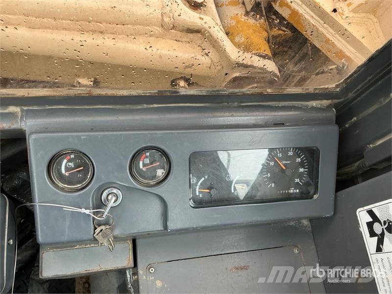 Furukawa FRD 1200-ED Crawler Mounted Blasthole Drill 其他钻凿设备