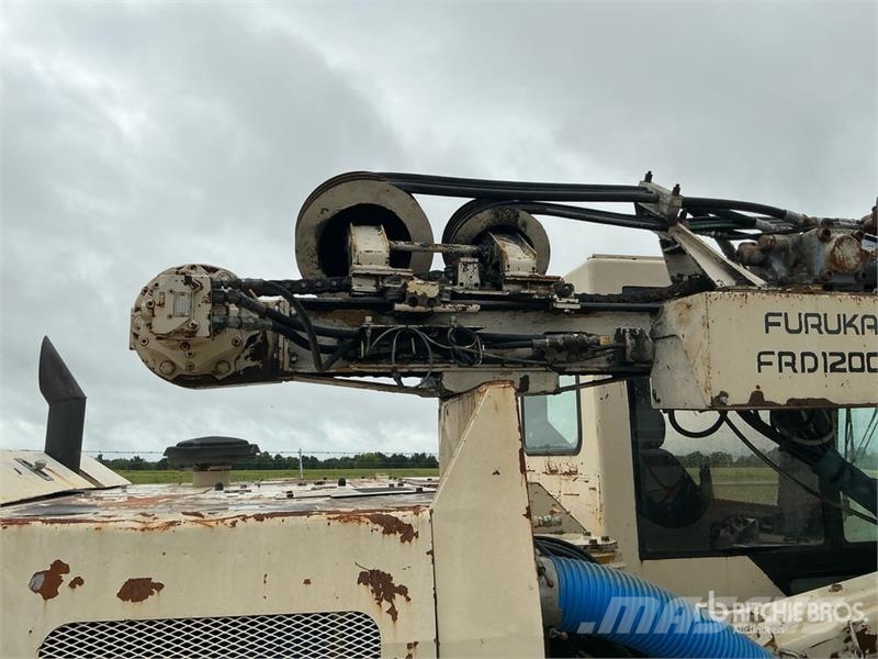 Furukawa FRD 1200-ED Crawler Mounted Blasthole Drill 其他钻凿设备