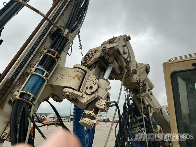 Furukawa FRD 1200-ED Crawler Mounted Blasthole Drill 其他钻凿设备