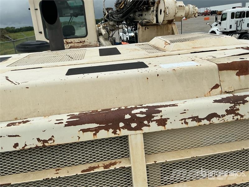 Furukawa FRD 1200-ED Crawler Mounted Blasthole Drill 其他钻凿设备