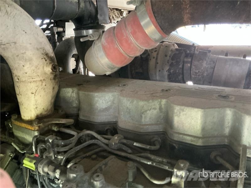 Furukawa FRD 1200-ED Crawler Mounted Blasthole Drill 其他钻凿设备