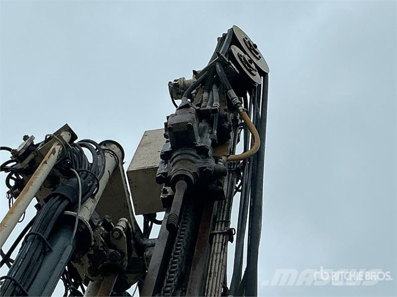 Furukawa FRD 1200-ED Crawler Mounted Blasthole Drill 其他钻凿设备