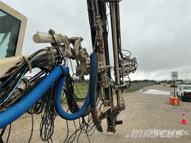 Furukawa FRD 1200-ED Crawler Mounted Blasthole Drill 其他钻凿设备