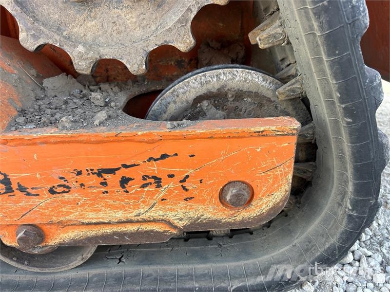 Gehl RT105 Two-Speed Compact Track Loader Skid steer loaders