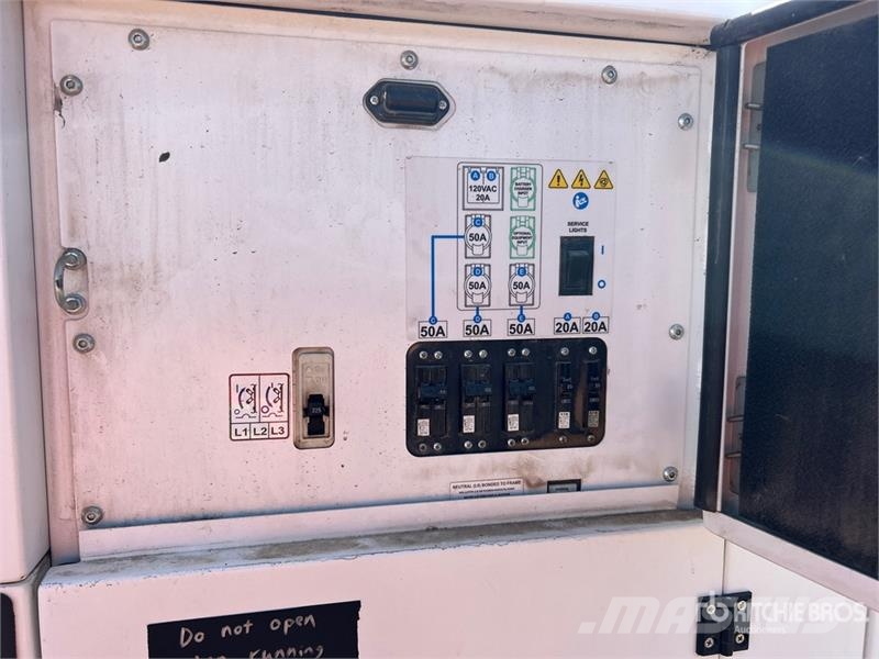 Generac 44 kW Mobile Generator Set Naftové generátory