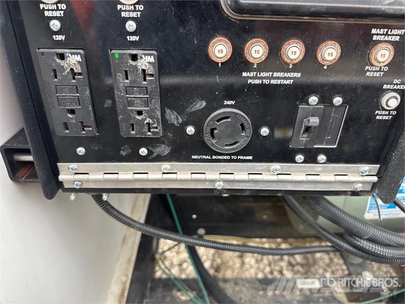 Generac 8 kW Light Tower Fénytornyok