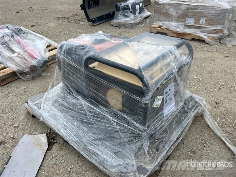 Generac IQ3500 4500 Watt Extreme Portable Generator Set Other Generators