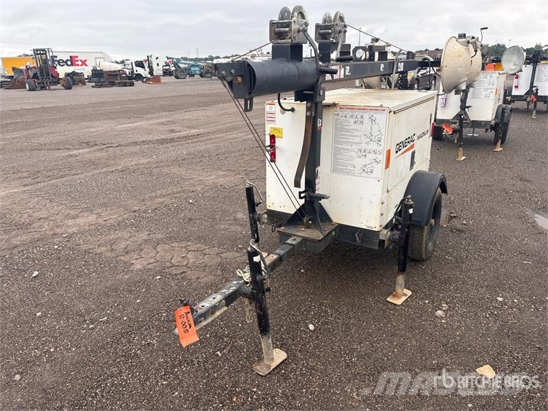 Generac MLT3060K 6 kW Light Tower Torres de iluminación