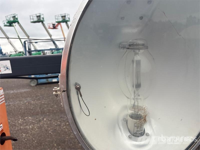 Generac MLT3060K 6 kW Light Tower Torres de iluminación