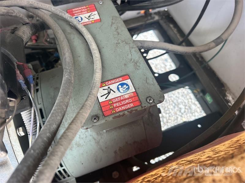 Generac MLT4080KV 8 kW Light Tower Освітлювальні вежі