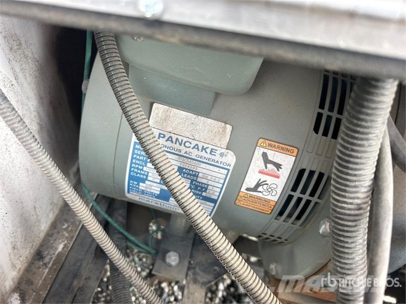 Generac MLT4080KV 8 kW Light Tower (Inoperable) أبراج خفيفة