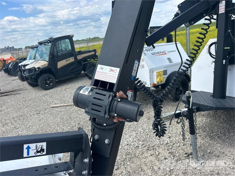 Generac MLT4080KV 8 kW Light Tower (Inoperable) Torri faro