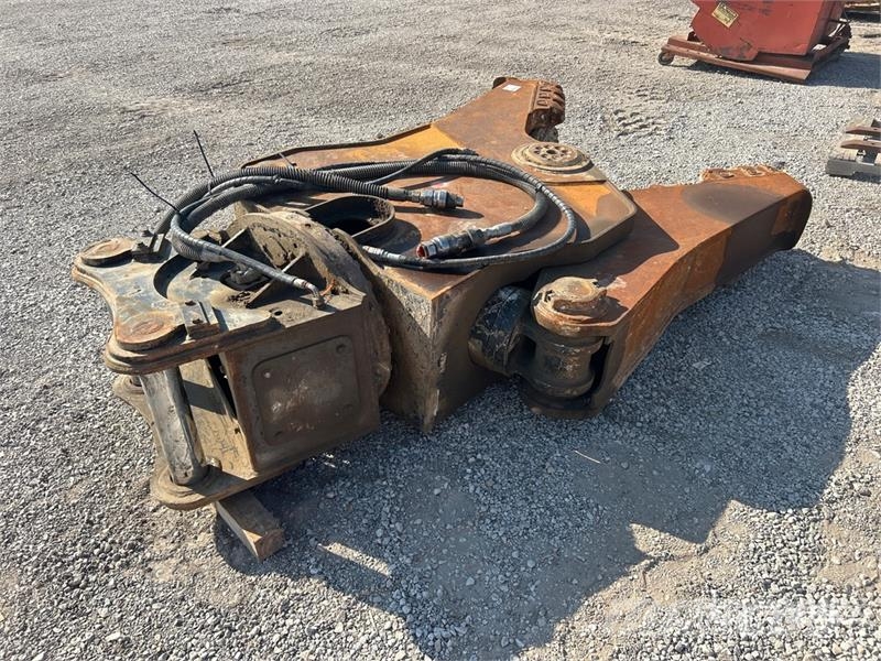 Genesis GDR300 Demolition Pulverizer Crushers