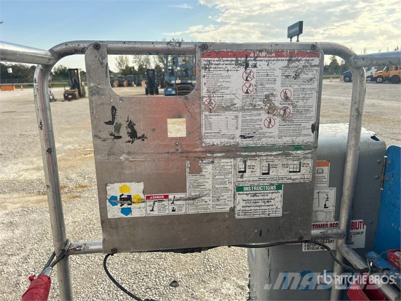 Genie GR-20 Vertical Mast Lift 垂直昇降型リフト