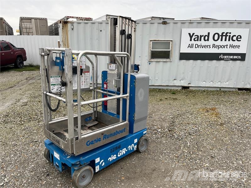 Genie GR-20 Vertical Mast Lift Used Personnel lifts and access elevators