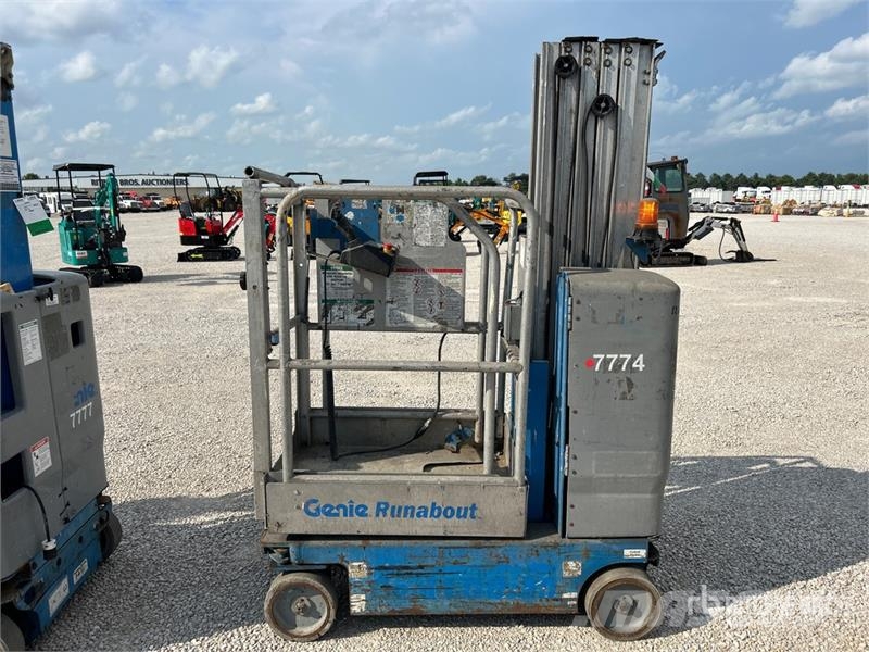 Genie GR-20 Vertical Mast Lift Vertikálne stĺpové výťahy