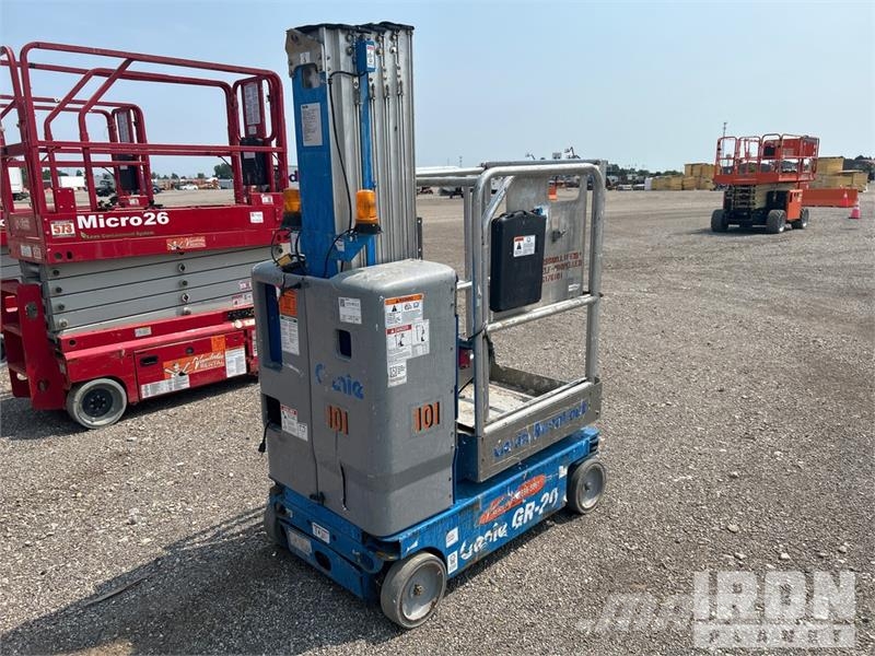 Genie GR-20 Vertical Mast Lift Vertikalna dvigala