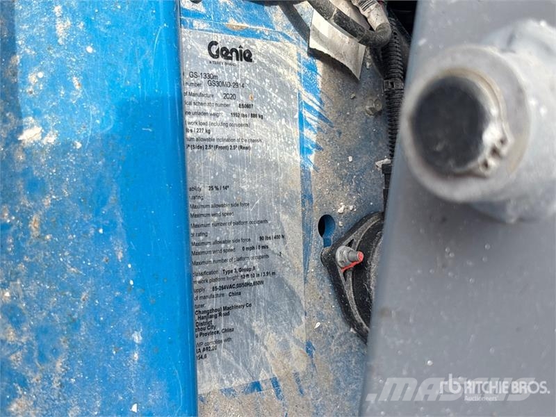 Genie GS-1330 Electric Scissor Lift Scissor lifts