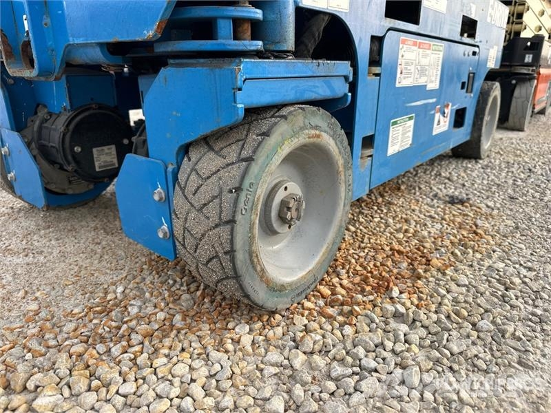 Genie GS-1932 E-Drive Electric Scissor Lift Saxlifte