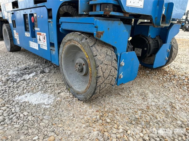 Genie GS-1932 E-Drive Electric Scissor Lift Saxlifte