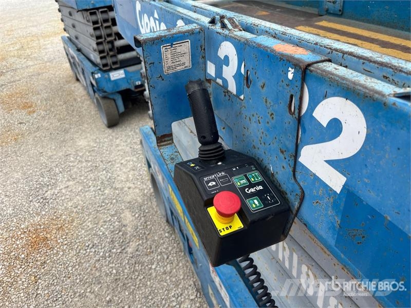 Genie GS-3232 Electric Scissor Lift 가위형 리프트