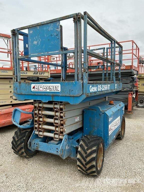 Genie GS-3268 Elevadores de tesoura
