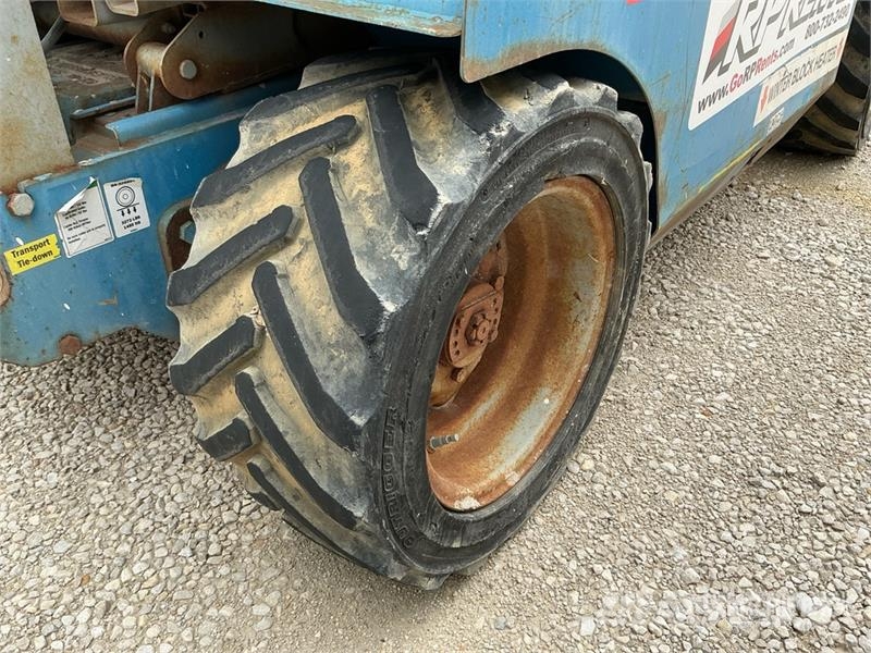 Genie GS-3268 Elevadores de tesoura