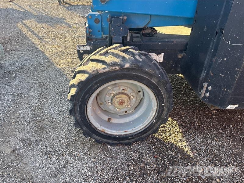 Genie GS-3369RT Škarjaste dvižne ploščadi