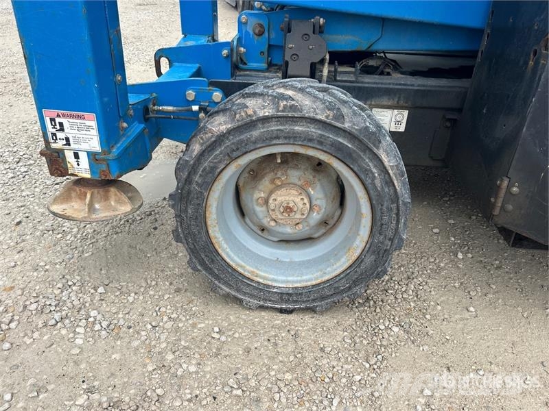 Genie GS-3369RT 가위형 리프트