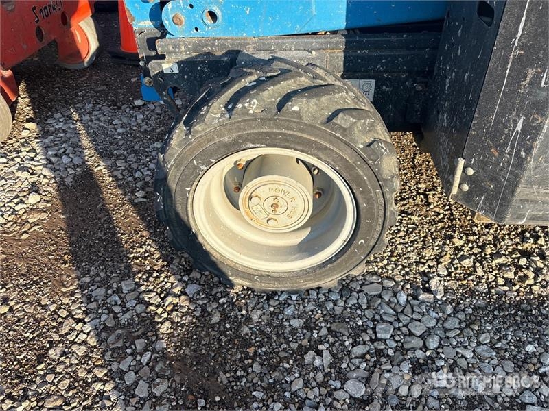 Genie GS-3369RT Škarjaste dvižne ploščadi