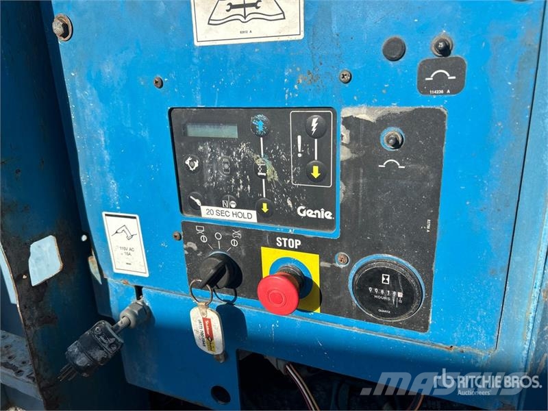 Genie GS-3384 4x4 Diesel Scissor Lift Käärtõstukid