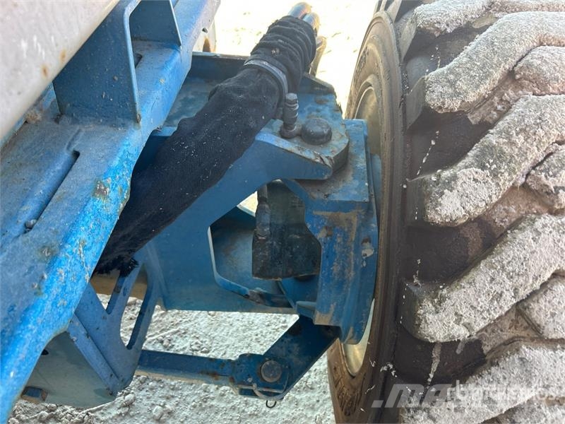 Genie GS-3384 4x4 Diesel Scissor Lift Käärtõstukid