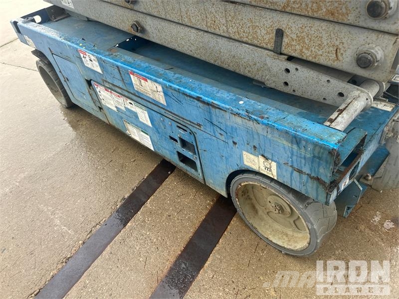 Genie GS2646 Electric Scissor Lift Škarjaste dvižne ploščadi